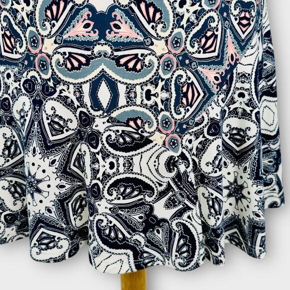 Eliza J Flounce Hem Shift Jersey Dress Size 12 Paisley Medallion Print V-Neck - Picture 11 of 16